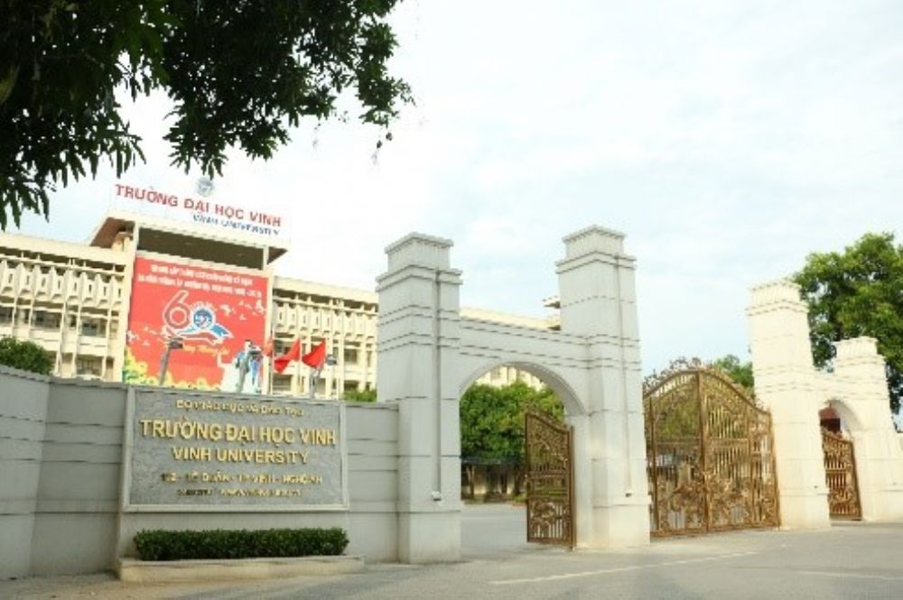 Bế mạc Khảo sát chính thức đánh giá ngoài chương trình đào tạo tại Trường Đại học Vinh